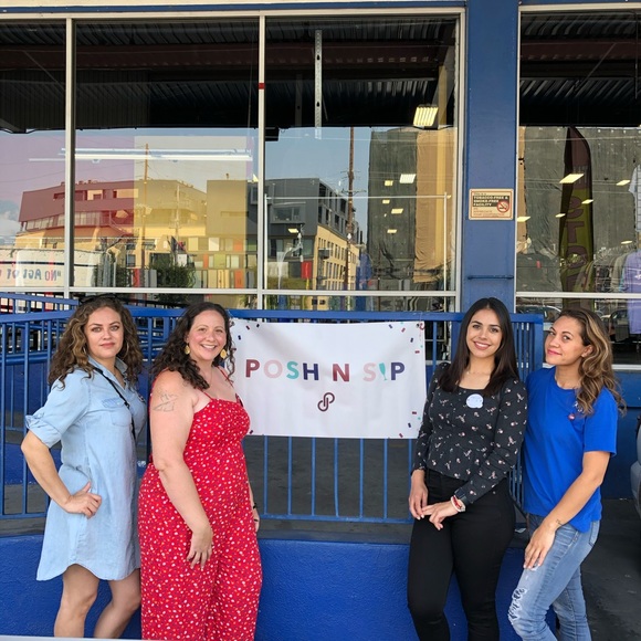 POSH N SIP ANNOUNCEMENTS / POSHMARK’S 12th BIRTHDAY CELEBRATION BURBANK, CA - Picture 12 of 14